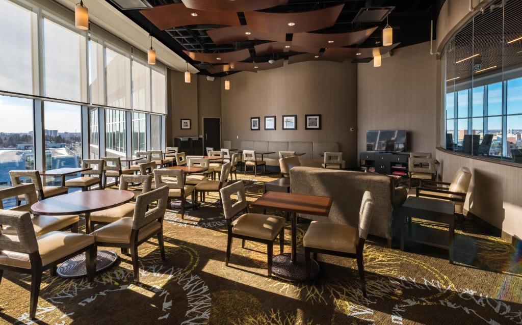 Staybridge Suites - Saskatoon - University by IHG - Resim 42