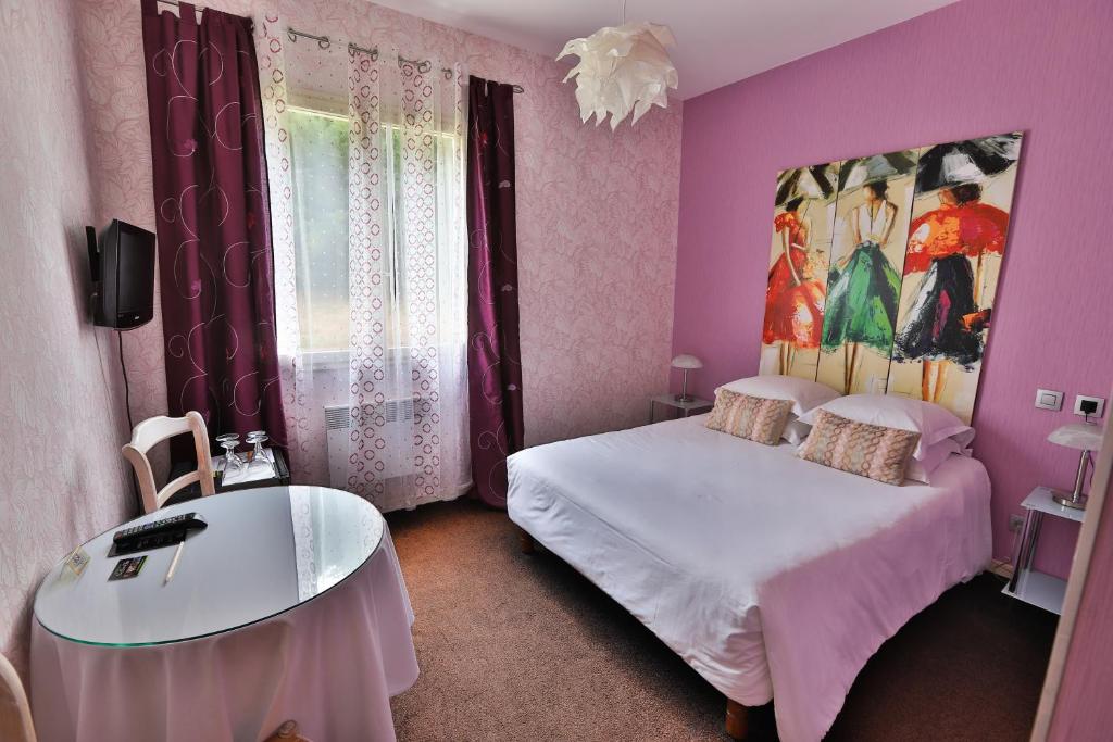 Logis Hotel Des Grands Vins - Standard Double Room