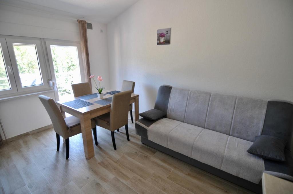 Posezení v ubytování NEÐO Apartments Brda