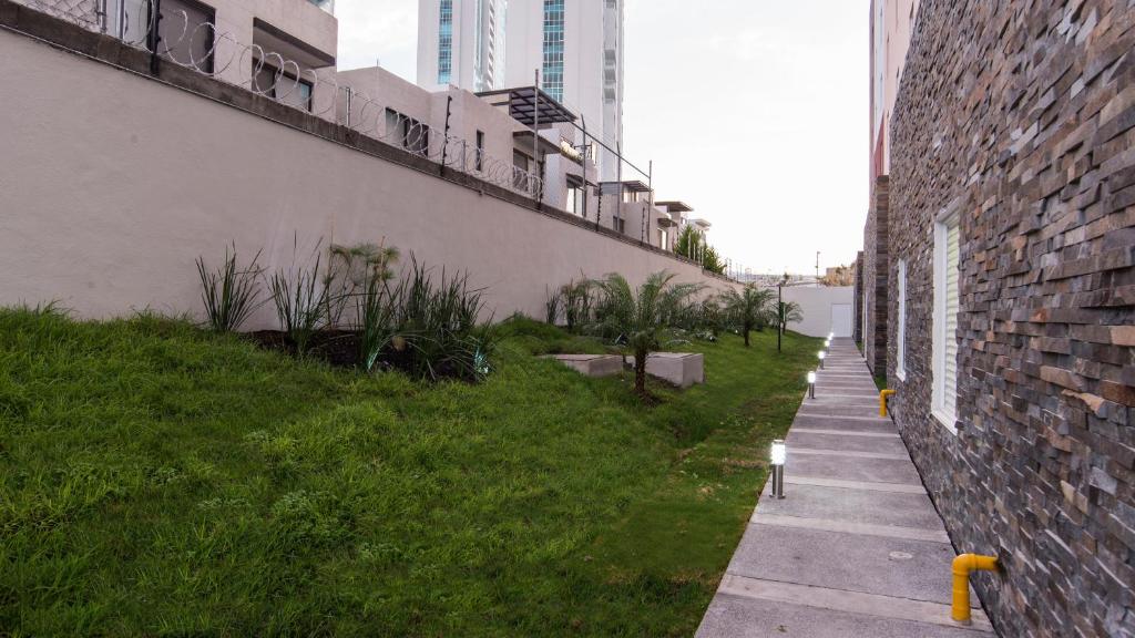 Zahrada ubytování Candlewood Suites - Queretaro Juriquilla by IHG