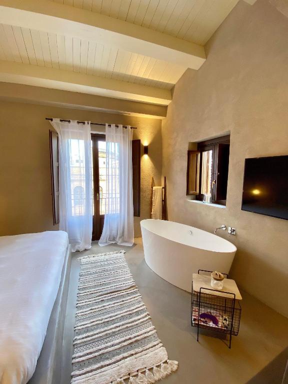 Casa Nostra Boutique Hotel & Spa - 4