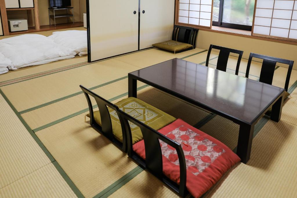 Galería fotográfica de Ajisai Onsen Ryokan - Award Winning Private Open Air Onsen en Hakone