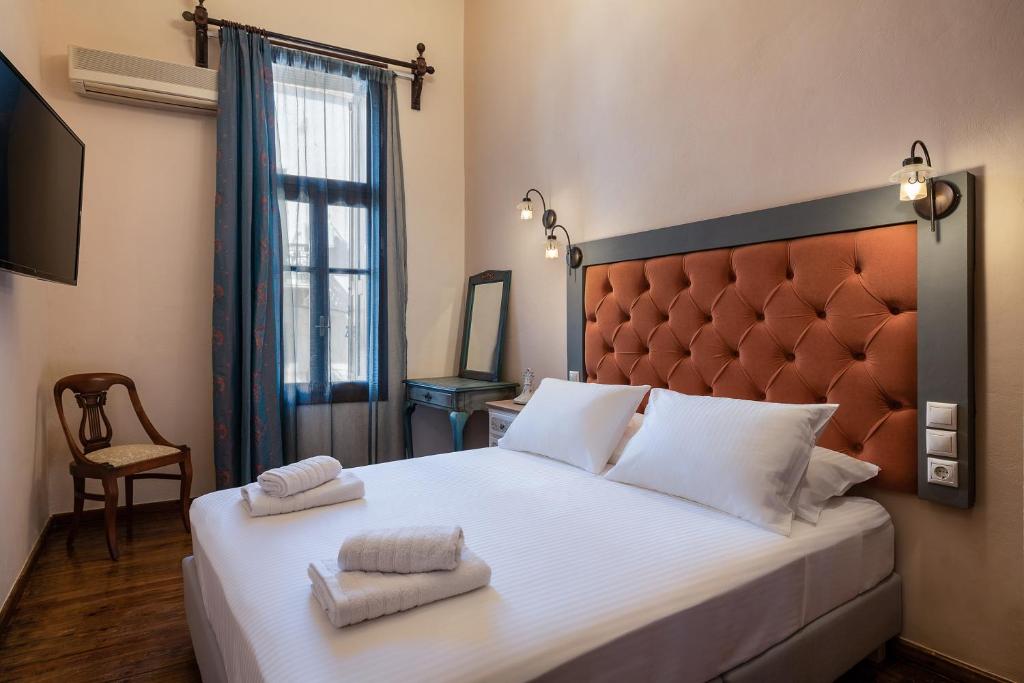 Old Town Suites - 13