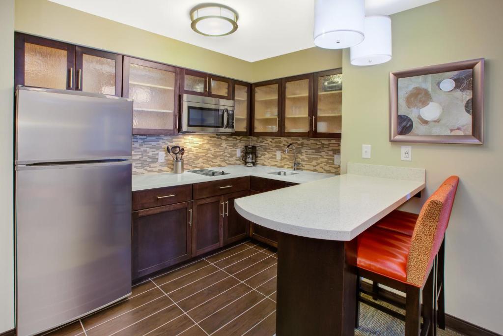 Staybridge Suites - Benton Harbor-St. Joseph by IHG photo