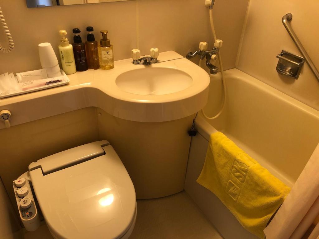 Koupelna v ubytování Sky Hotel