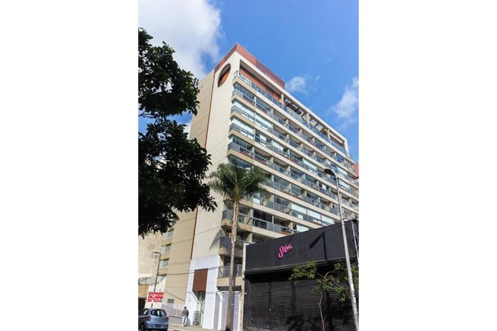  Apartamento c/infinity pool prox shopping Frei Caneca 704