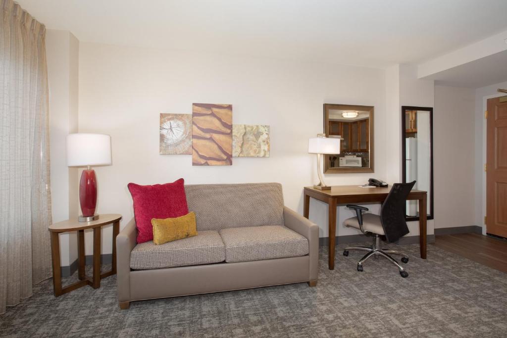 Staybridge Suites Denver International Airport by IHG photo