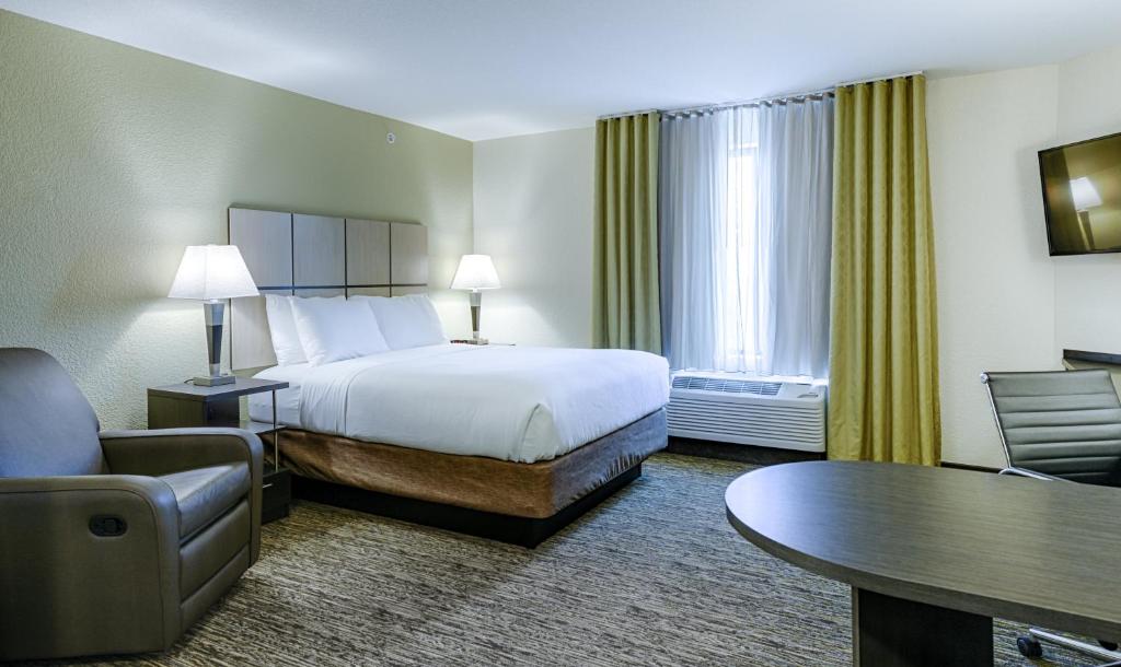 Candlewood Suites Lakeville I-35 by IHG - Suite Estudio Con Cama Queen