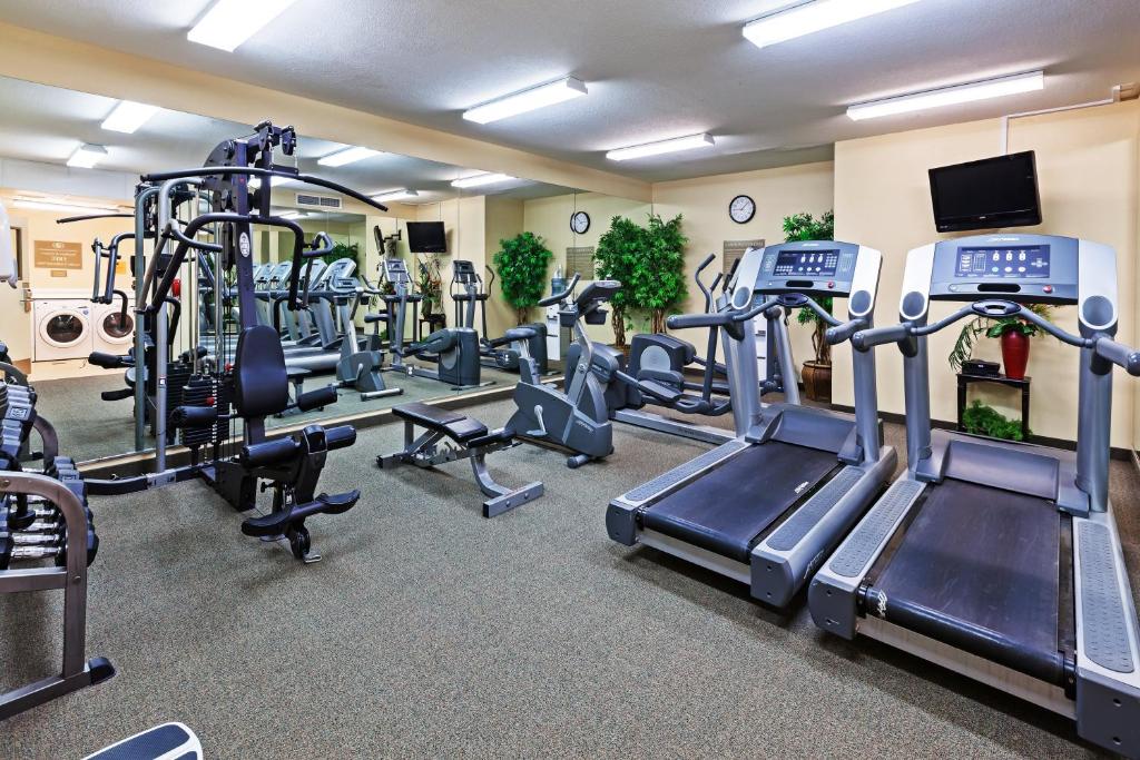 Candlewood Suites Owasso by IHG photo
