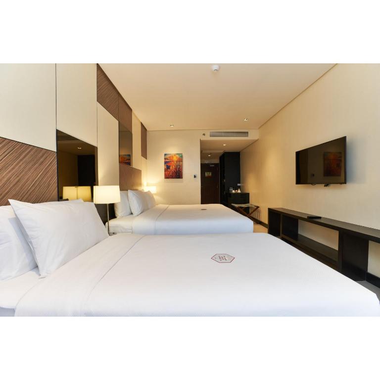 TV a/nebo společenská místnost v ubytování Summit Hotel Tacloban