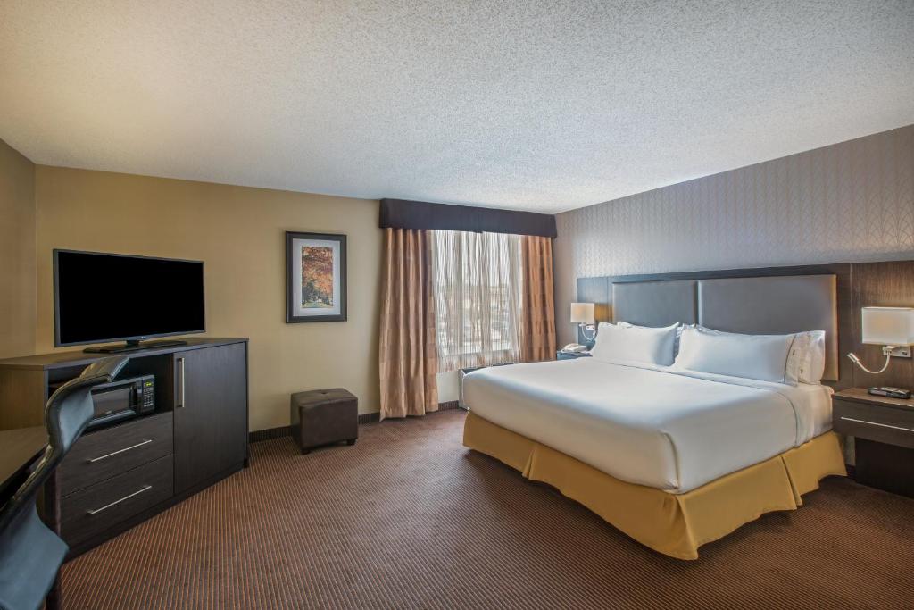 Quality Inn & Suites - Zimmer Mit Kingsize-Bett - Nichtraucher