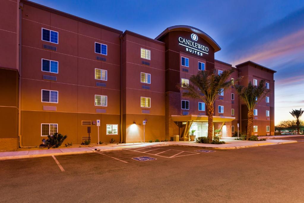 Candlewood Suites Tucson, an IHG Hotel