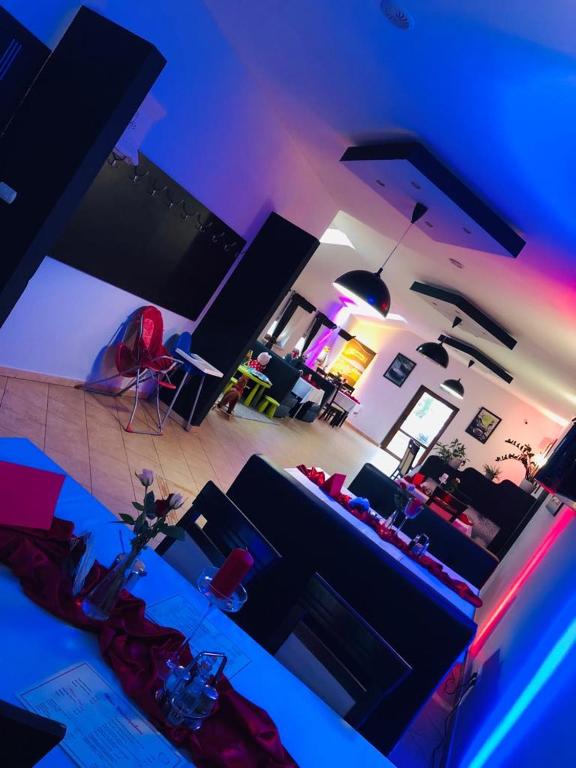 Motel-Restauracja Ballaton - Housity