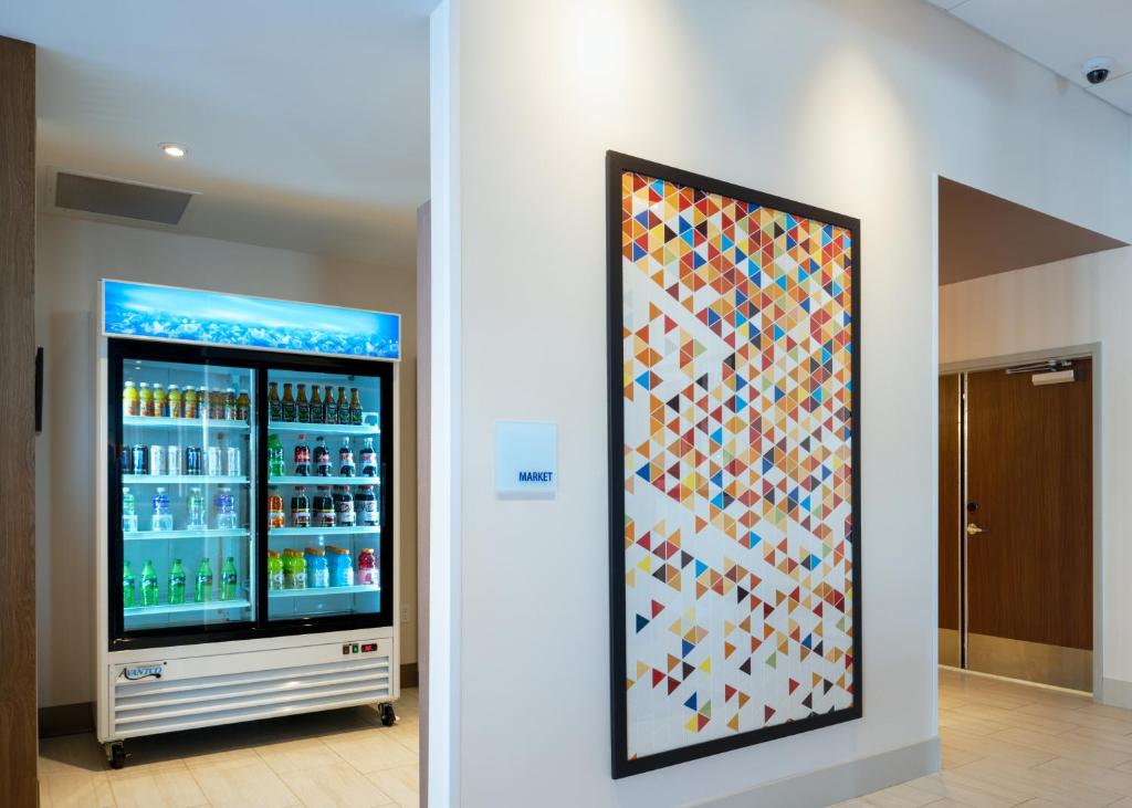 Holiday Inn Express & Suites - Tulsa Downtown - Arts District by IHG photo