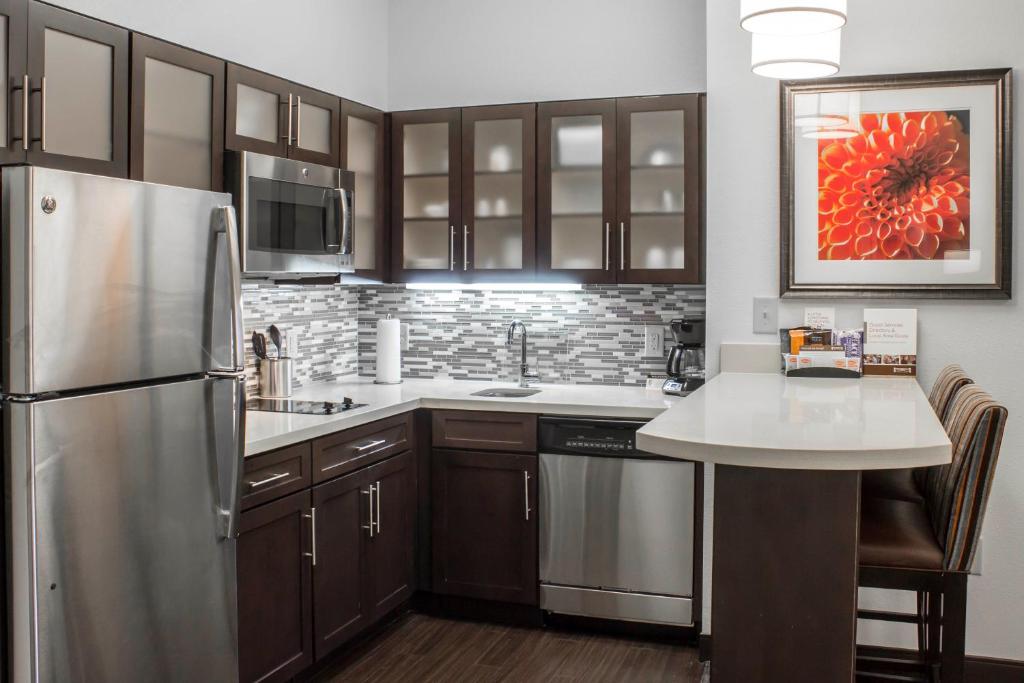 Staybridge Suites North Jacksonville by IHG - Suite De Dos Dormitorios