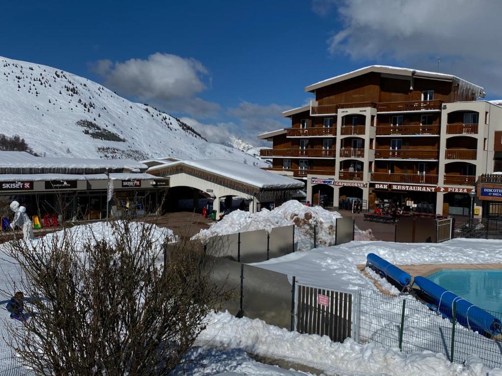 The Ski Paradise 2 Alpes v zimě