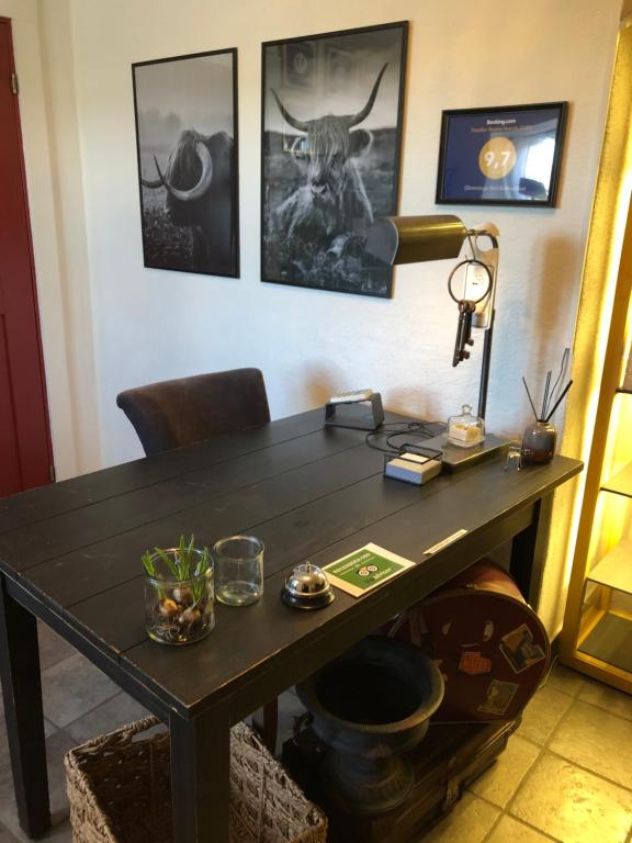 TV a/nebo společenská místnost v ubytování Glimminge Bed & Breakfast
