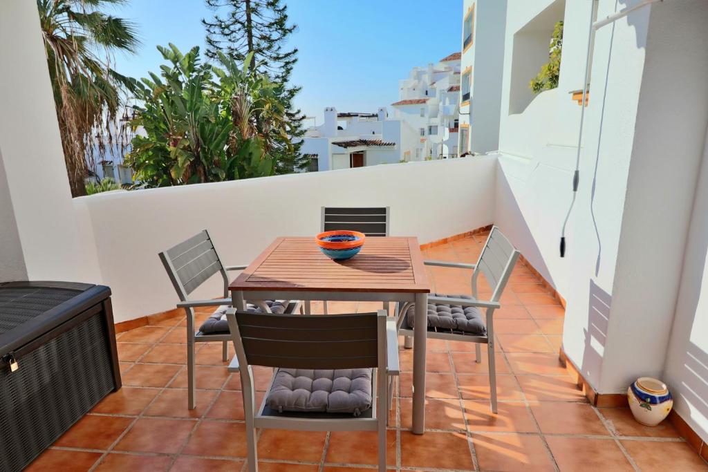 Balkón alebo terasa v ubytovaní Atalaya 2 Bedroom IHAA1100120