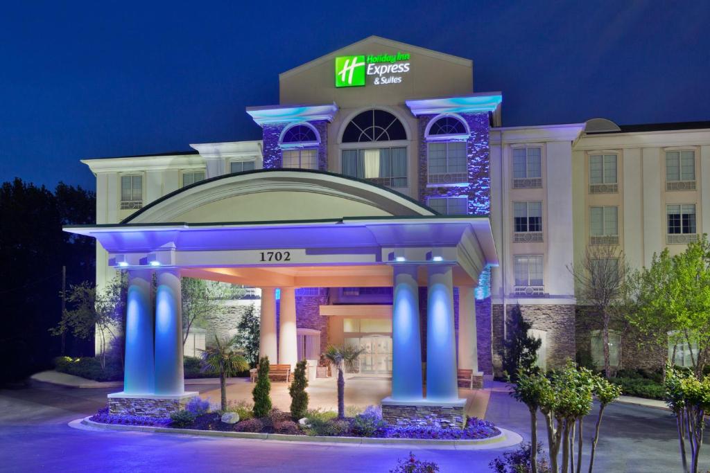 Imagen de la galería de Holiday Inn Express Phenix City-Fort Benning, an IHG Hotel, en Phenix City