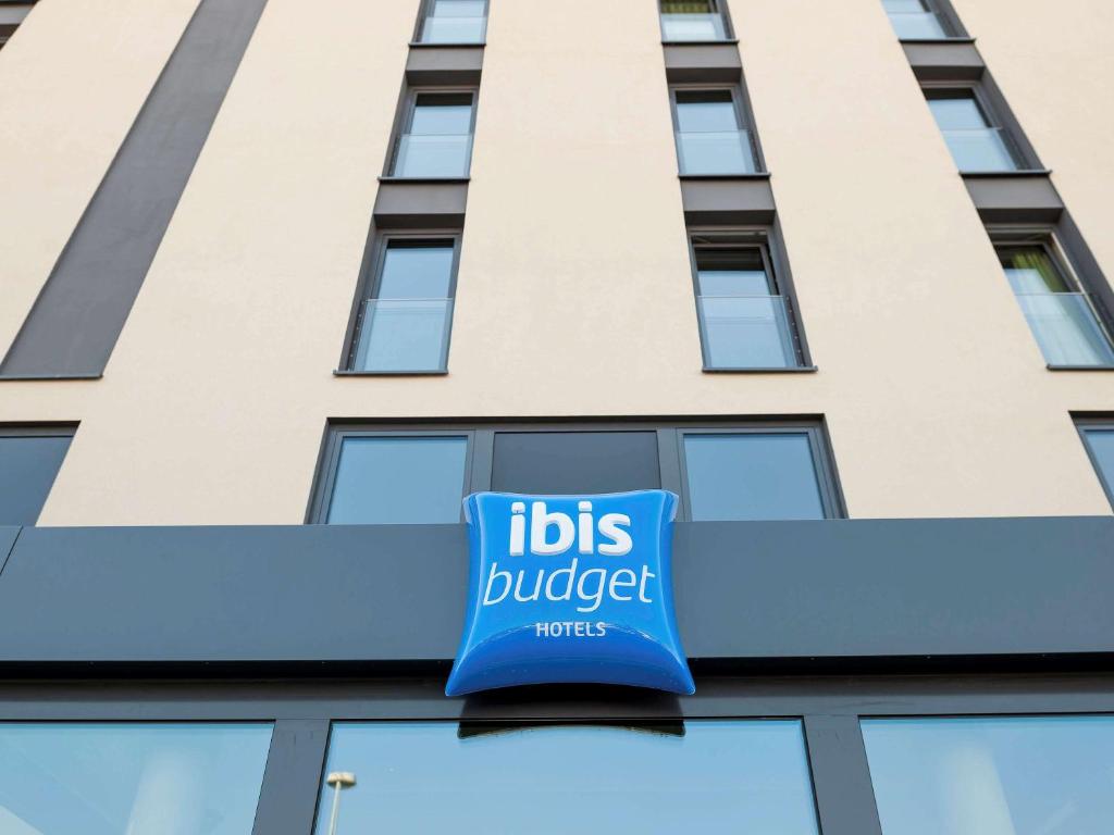 Certifikát, hodnocení, plakát nebo jiný dokument vystavený v ubytování ibis budget Konstanz
