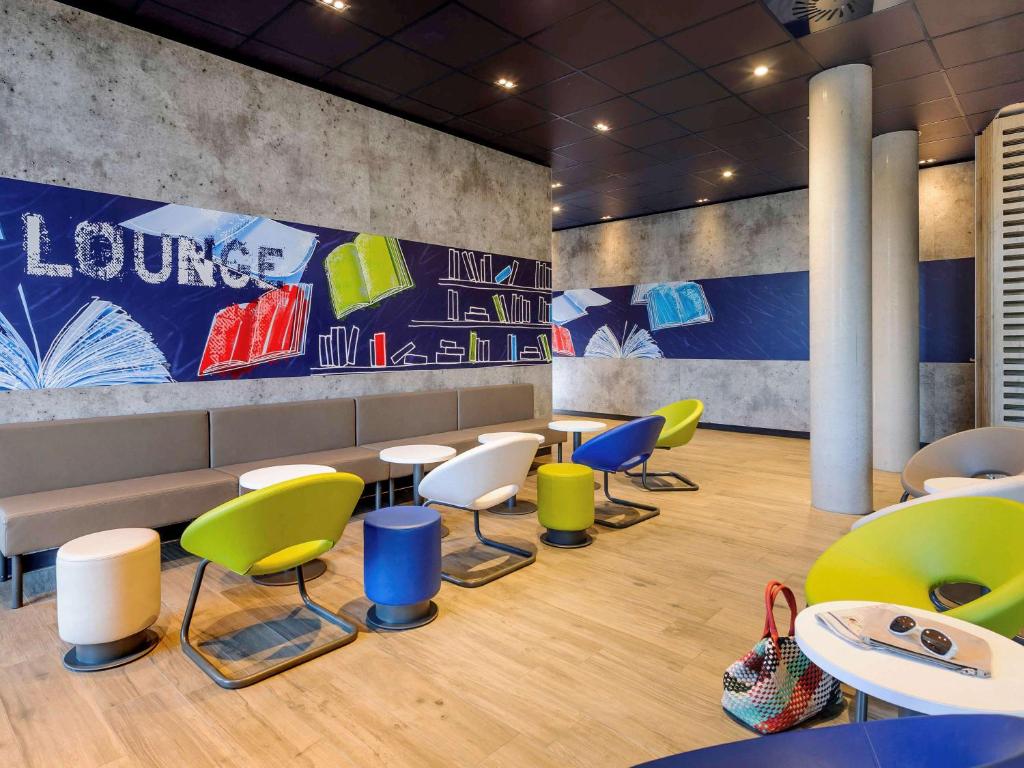 Posezení v ubytování ibis budget Konstanz