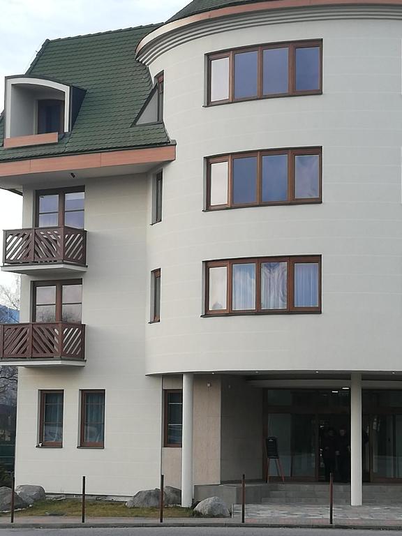 Budova, v ktorej sa apartmán nachádza