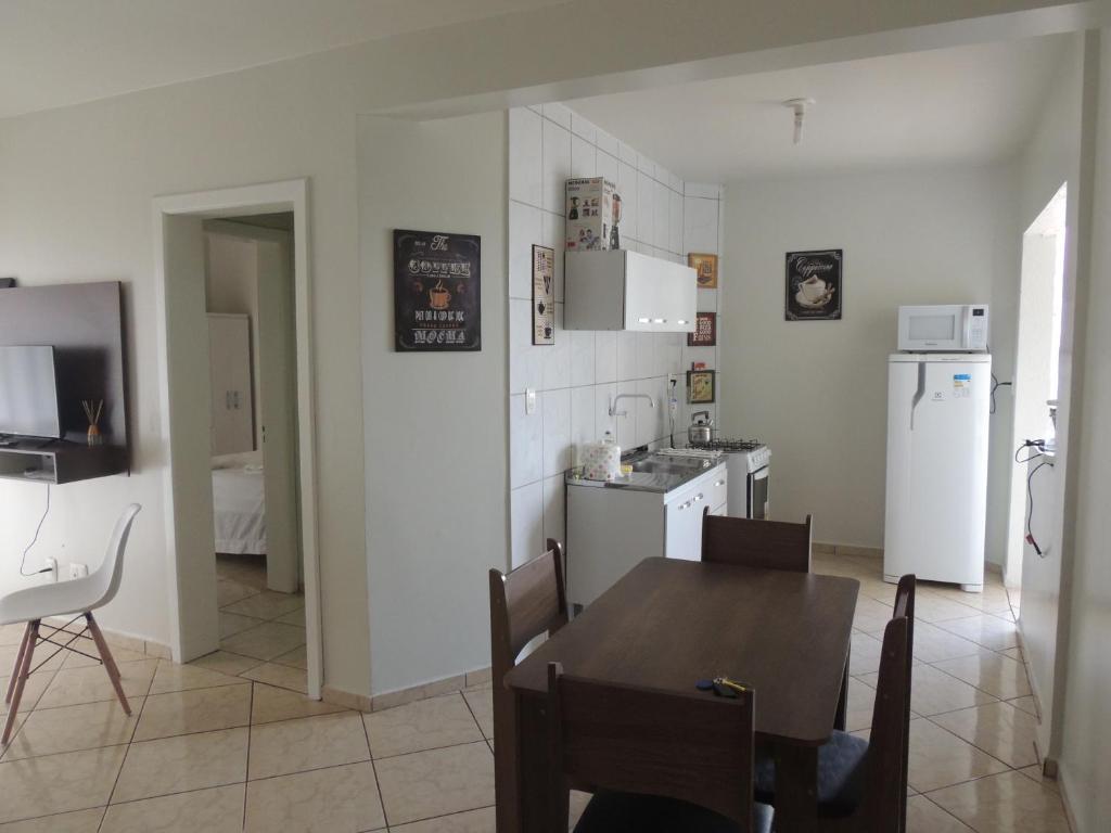  Apartamento Mobiliado com Garagem