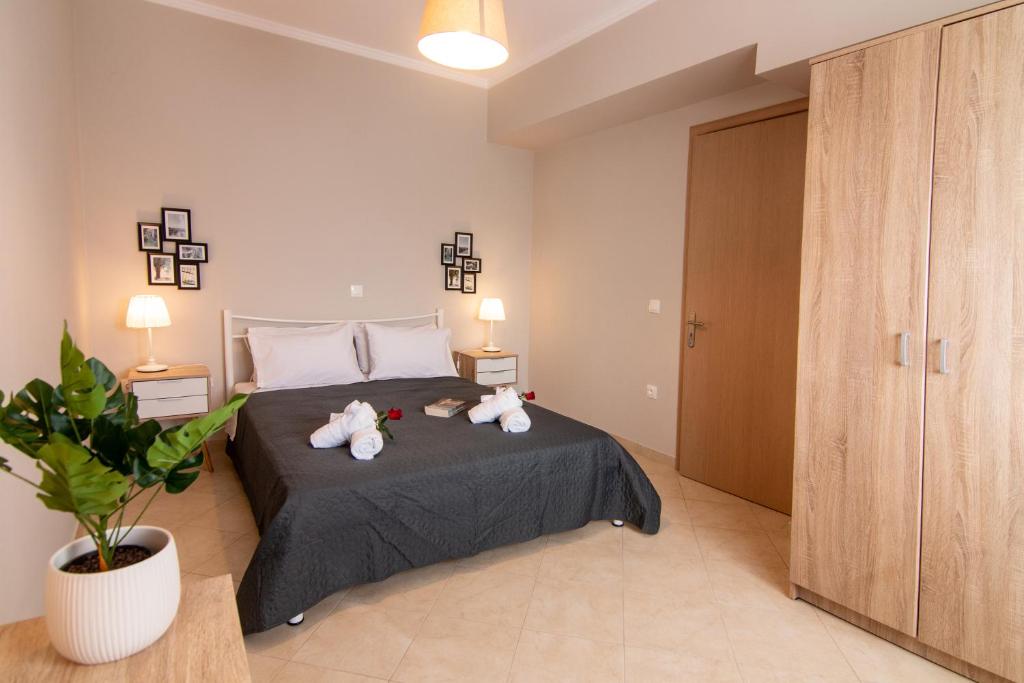 A bed or beds in a room at M&M apartments 1