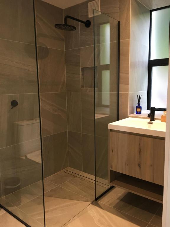 The Stables Dunedin - Resim 7