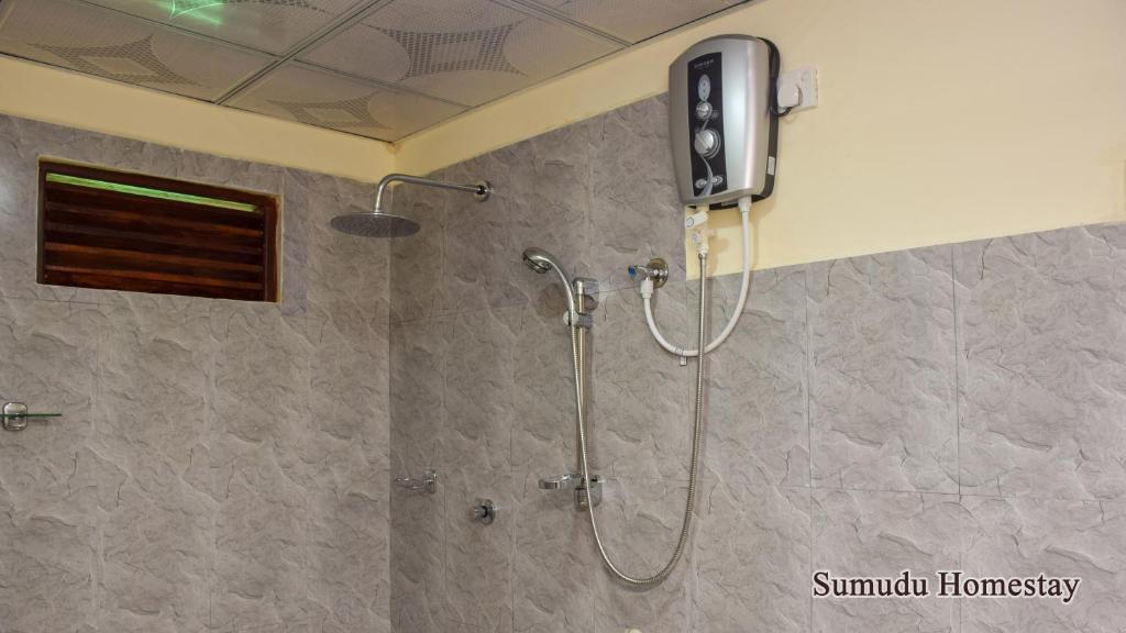Koupelna v ubytování Sumudu Homestay