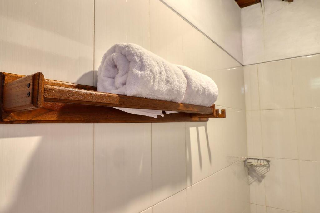 Sebuluh Sunset Hill - 15