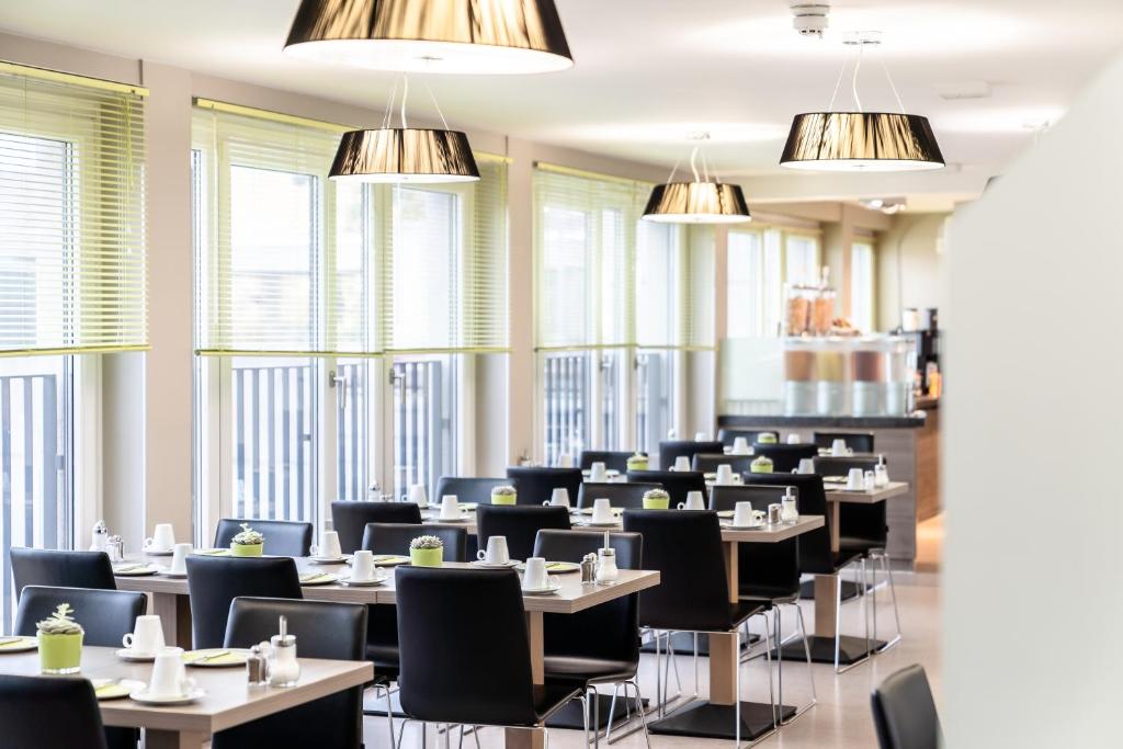 Restaurace v ubytování Hotel Demas City