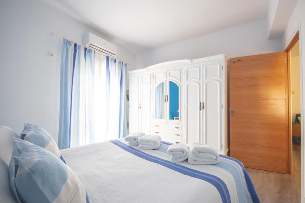 Apartamentos Coso de San Albin - 16