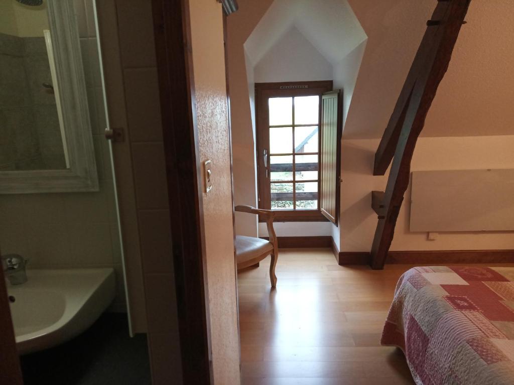 Postel nebo postele na pokoji v ubytování Anousta