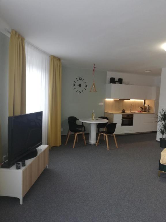 Posteľ alebo postele v izbe v ubytovaní Apartment MyMara No3