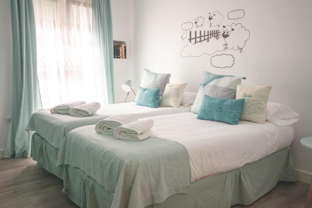 Apartamentos Coso de San Albin - 4