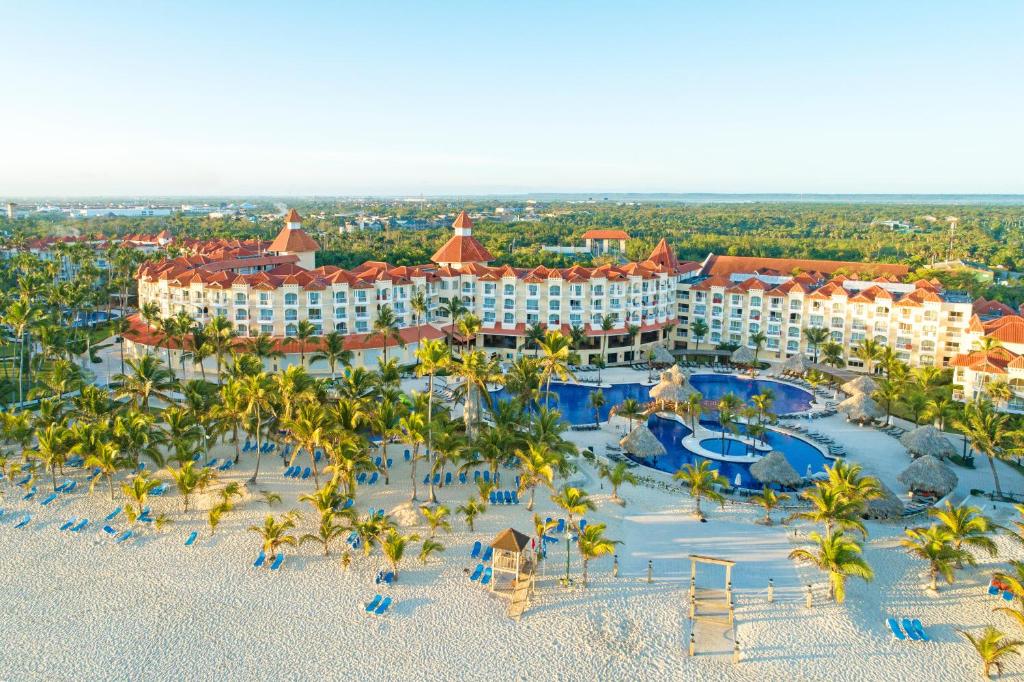 een luchtzicht op het resort bij Occidental Caribe - All Inclusive in Punta Cana