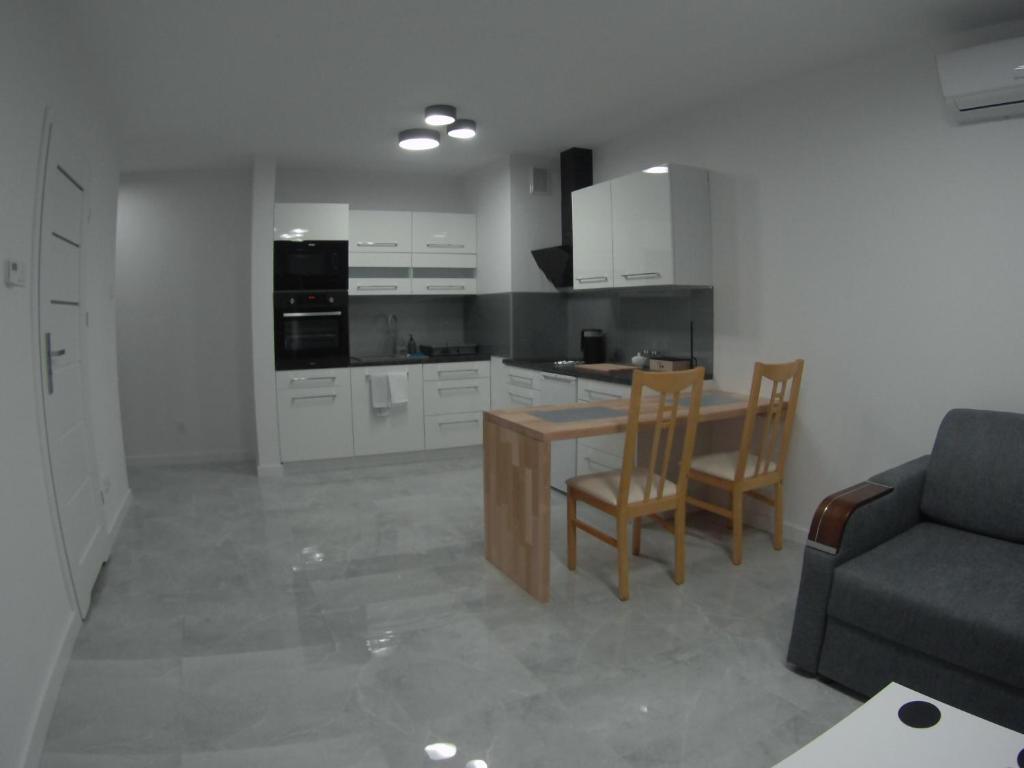 Кухня или кухненски бокс в Apartament Miedzianka II