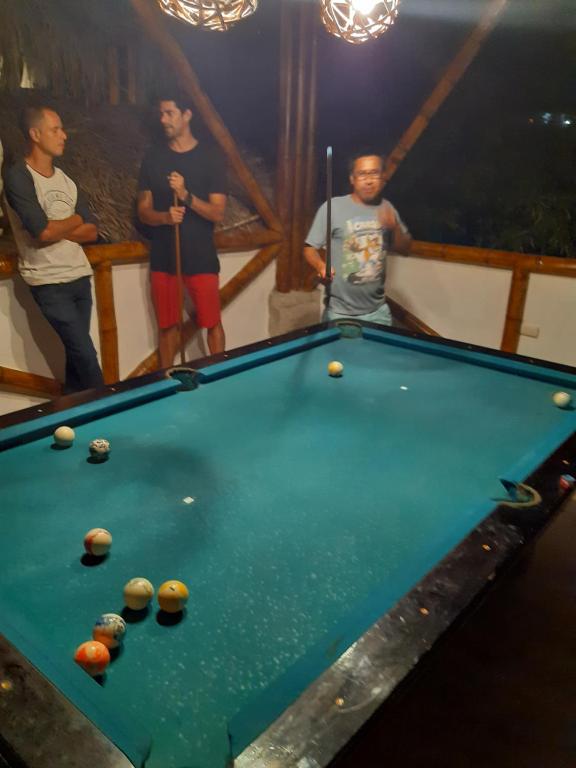 Biliár nebo kulečník v ubytování The Weekend Hostal