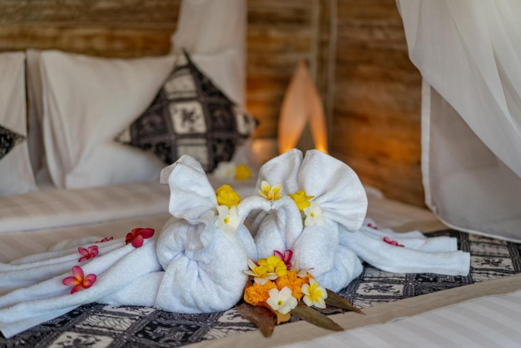 Helly's Secret Garden Cottage - 16