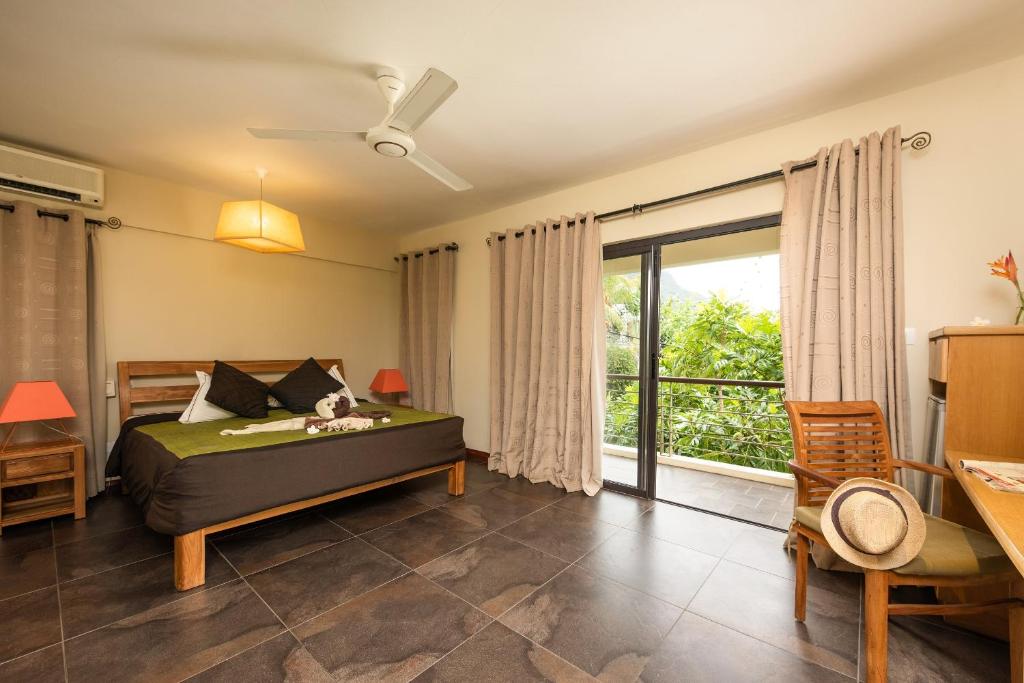 Happy Days Guest House - 1