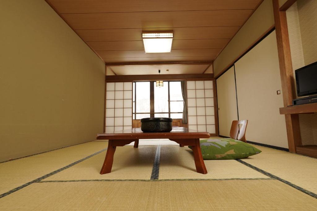 Mori no RyoTei Mount Bandai - Family Room With Mountain View