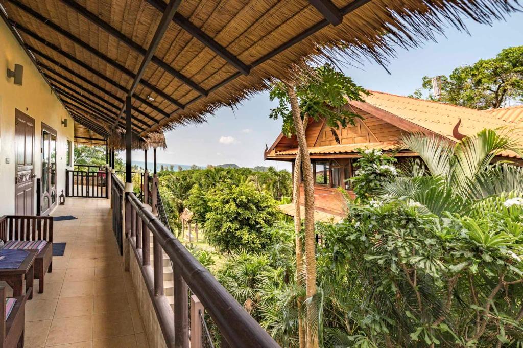 Balkón nebo terasa v ubytování Good Time Sports Village Koh Mak
