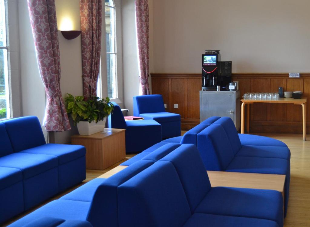 Posezení v ubytování Hinsley Hall