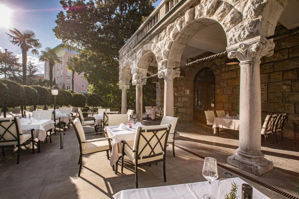 Restaurace v ubytování Amadria Park Hotel Sveti Jakov