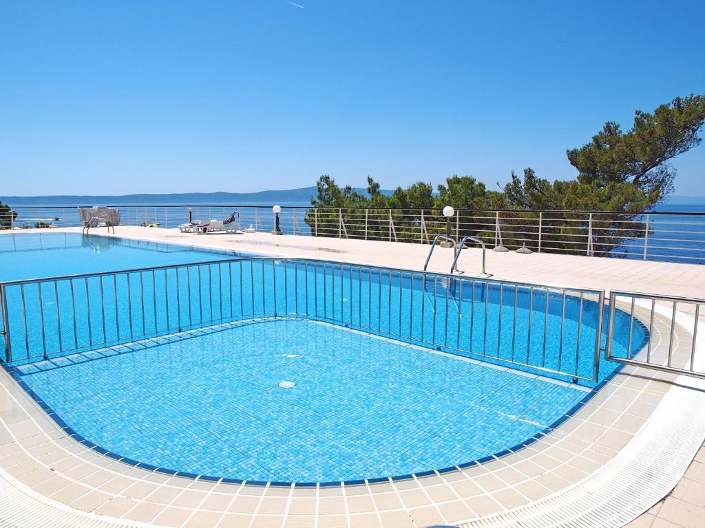 Bazén v ubytování Hotel Aurora nebo v jeho okolí