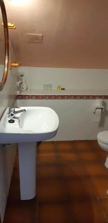 Koupelna v ubytování Hotel Rural El Pagadín