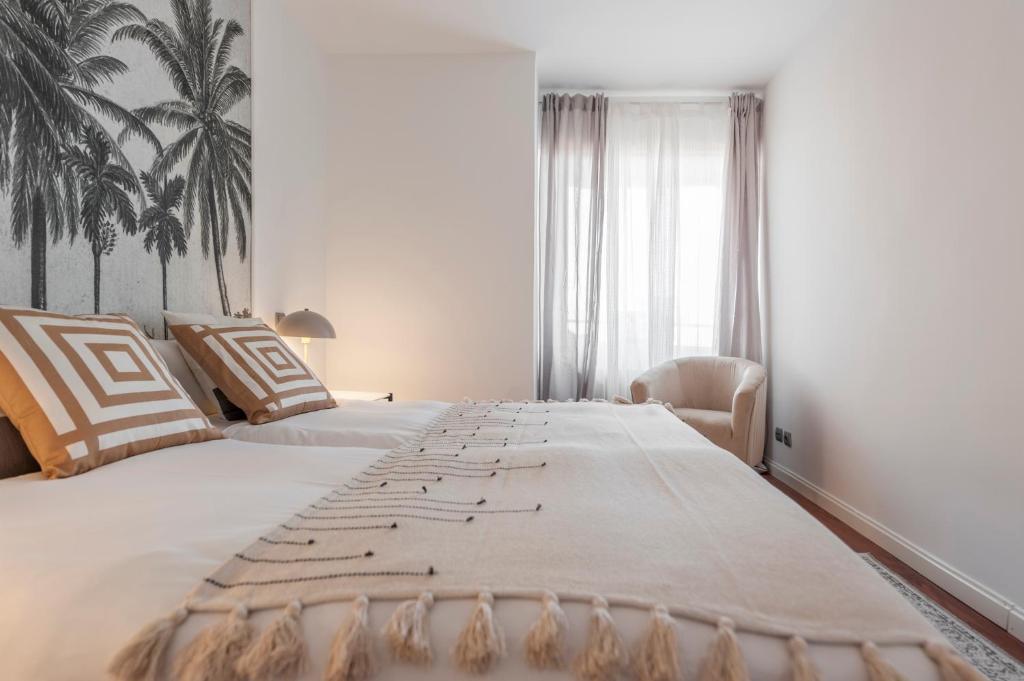Plaza de Castilla III, Madrid – Updated 2023 Prices