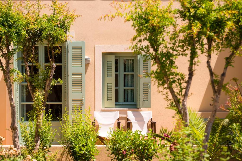 Сад в Kalimera Kriti Hotel & Village Resort
