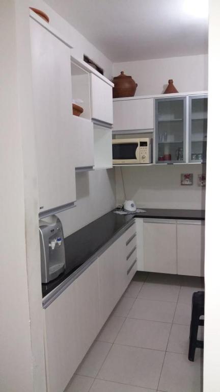  LINDO SOBRADO COM PISCINA PARA ATÉ 10 HÓSPEDES!
